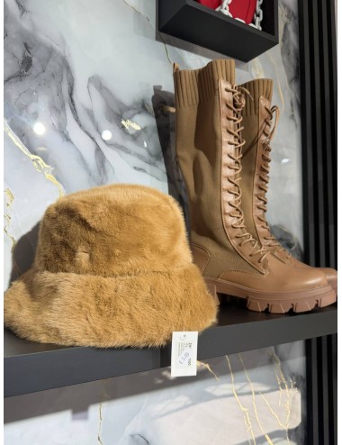 Anfibi alti con laccio