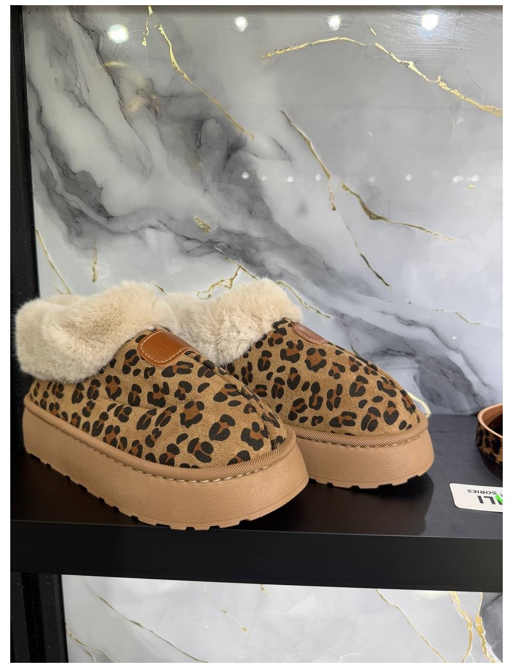 Sandali  Mod.UGG leopardato