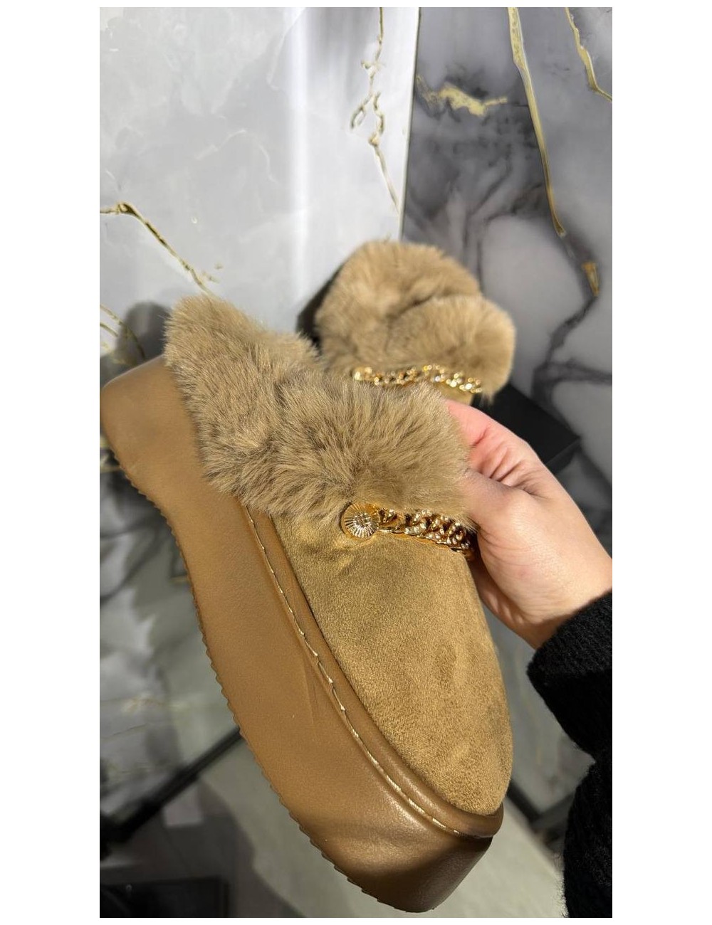 Ciabatte con pelliccia