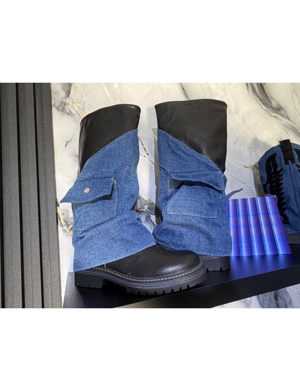 Stivale alto di jeans