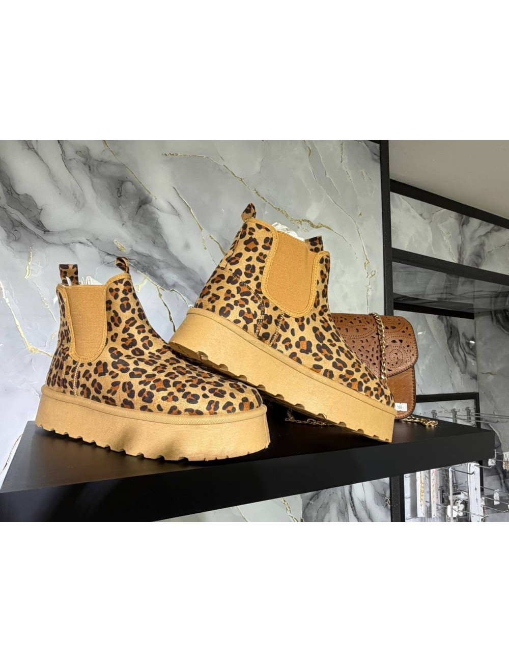 Stivaletto con pelliccia