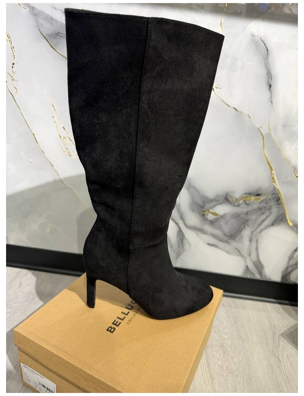 Stivale nero scamosciati