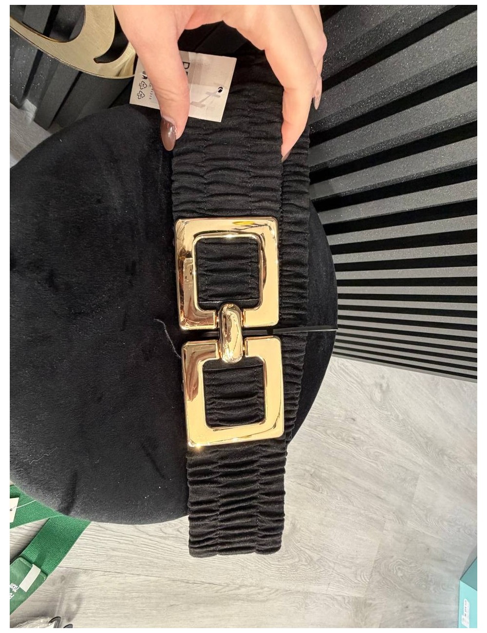 Cintura elastica con cinturino oro