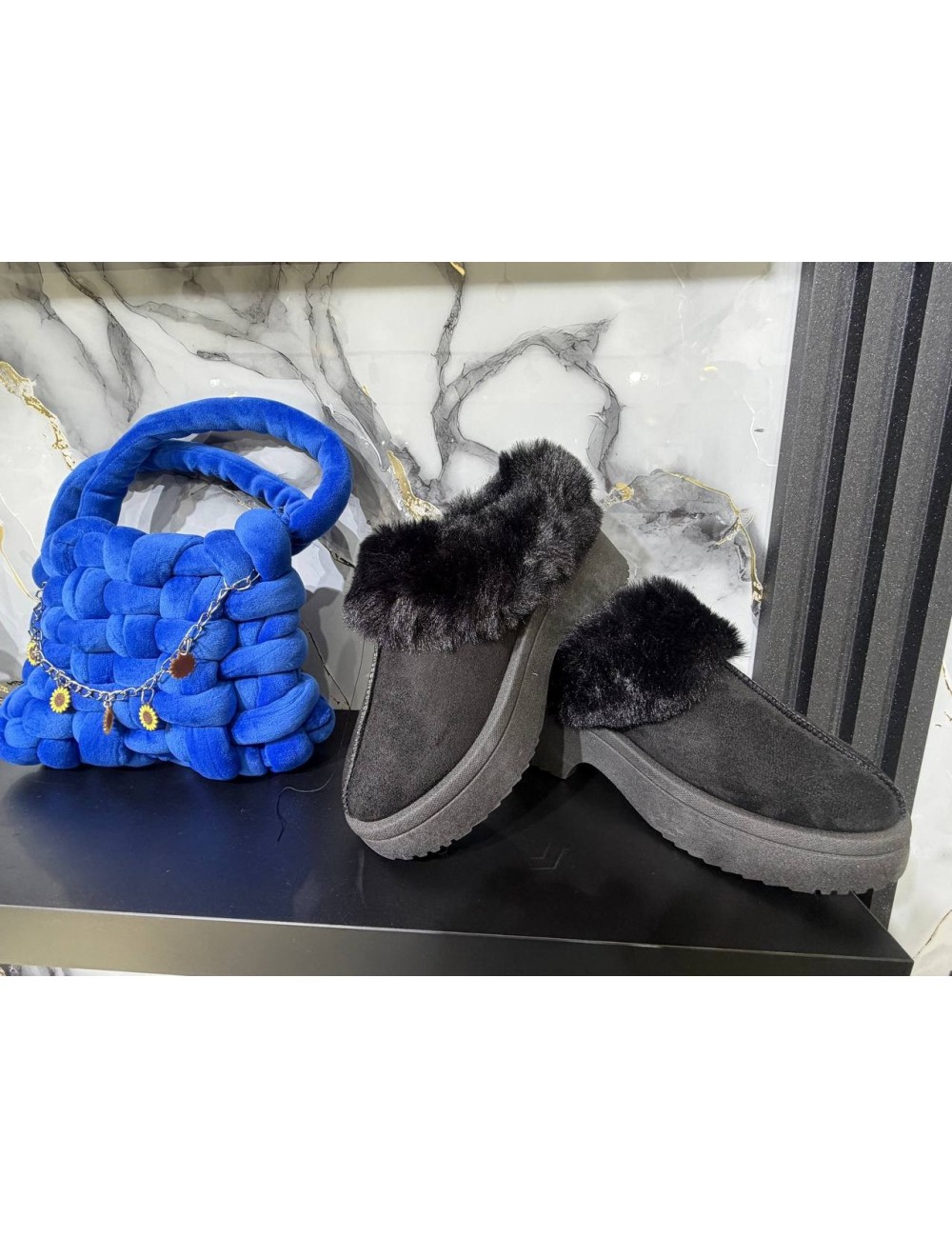 Sandali Mod. UGG basso